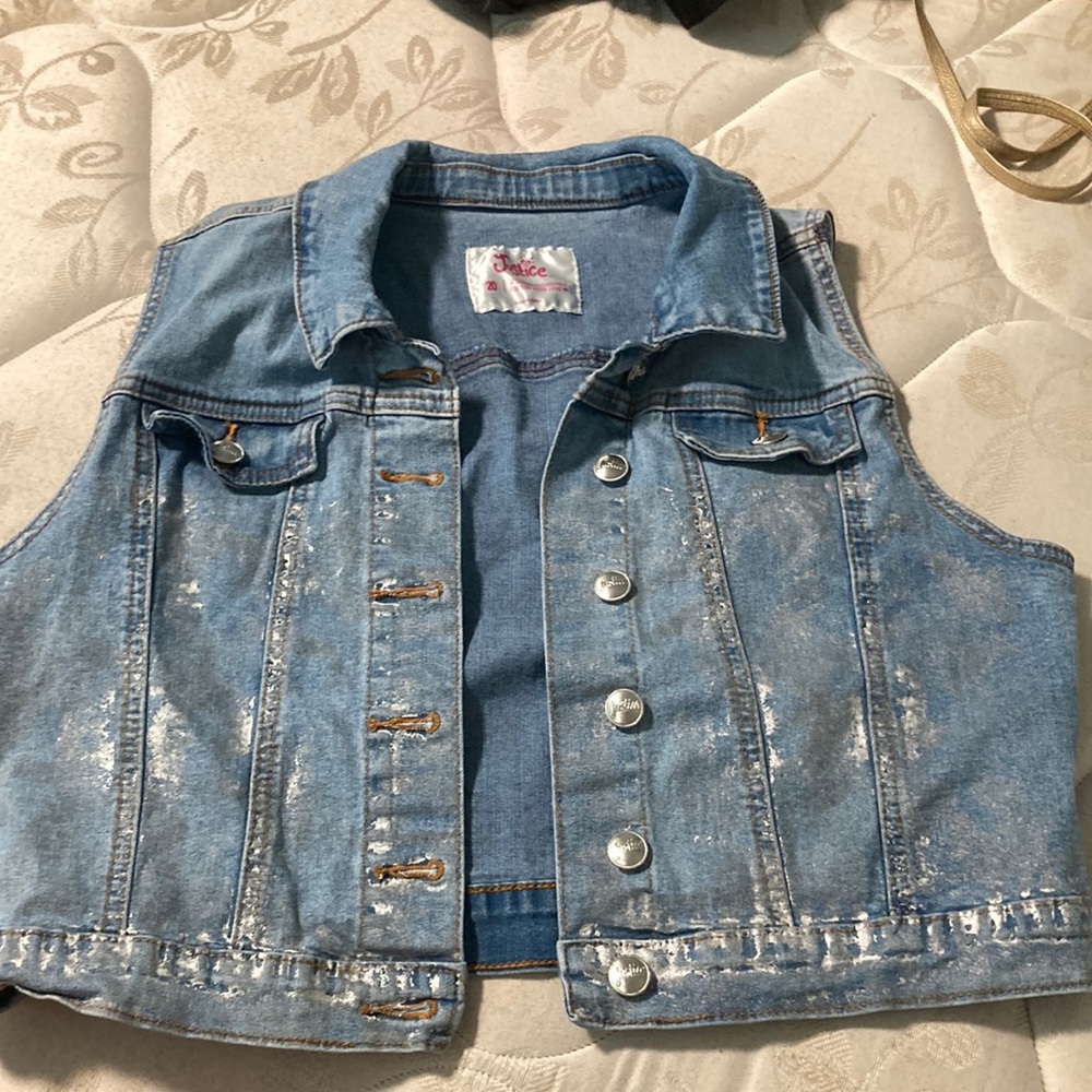 Cute justice Jean jacket!